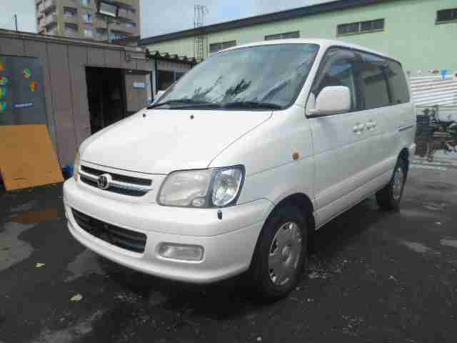 TOYOTA NOAH 2000 - Aj Corporation