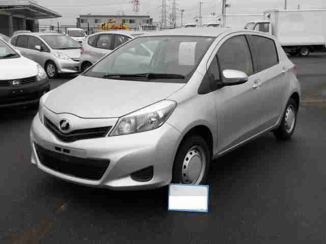 Toyota vitz 2012